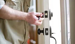 City Locksmith Store Sullivans Island, SC 843-627-0147 - 9-Locks-Change
